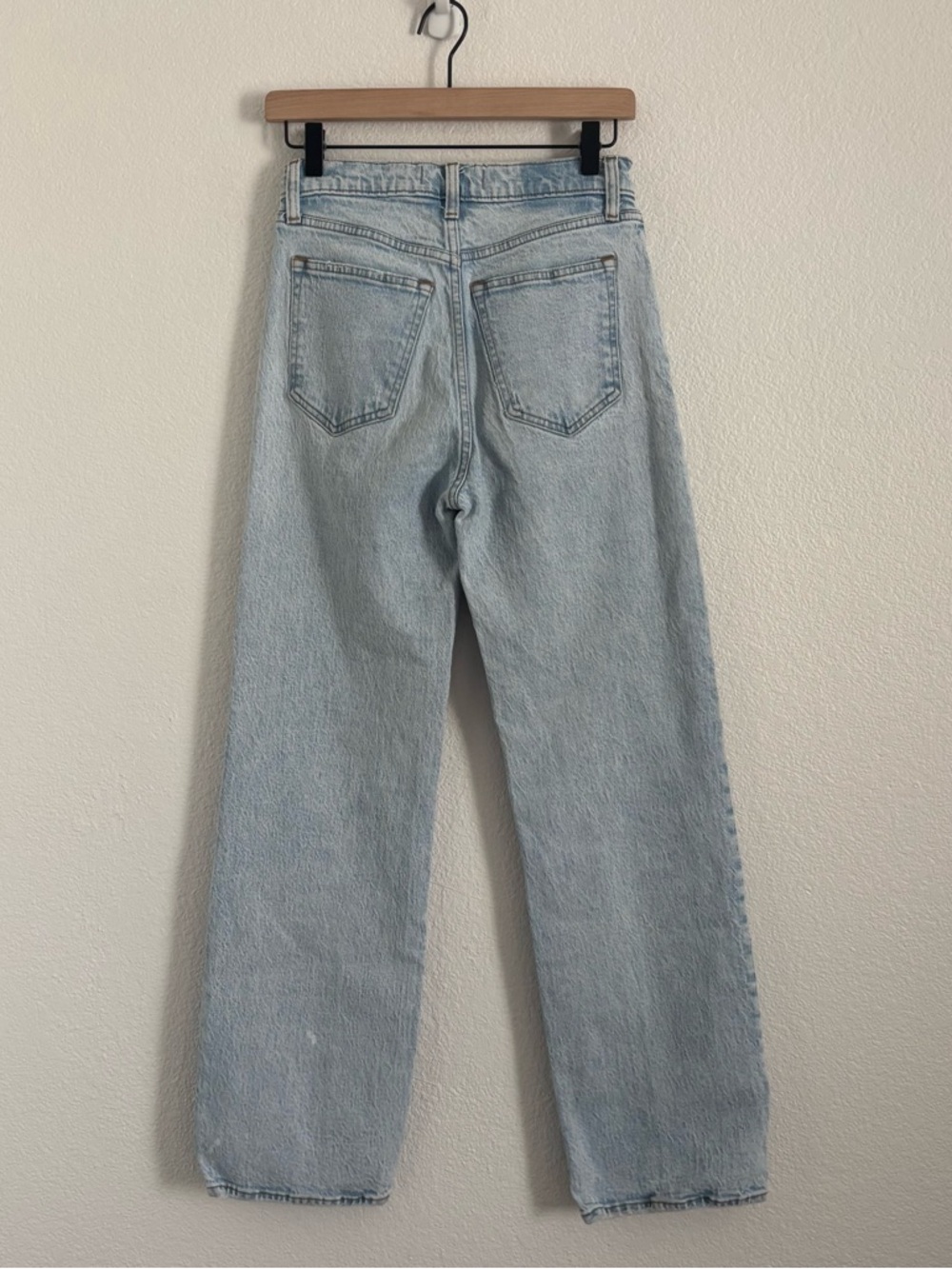 Abercrombie & Fitch Women's Size 26/2 R Blue High Rise The 90s Relaxed Jean - Picture 4 of 4